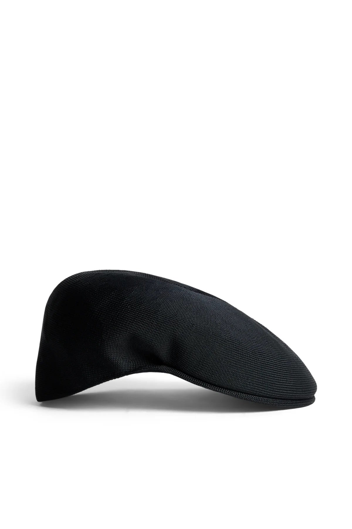 Douglas 504 Black | JL x Kangol