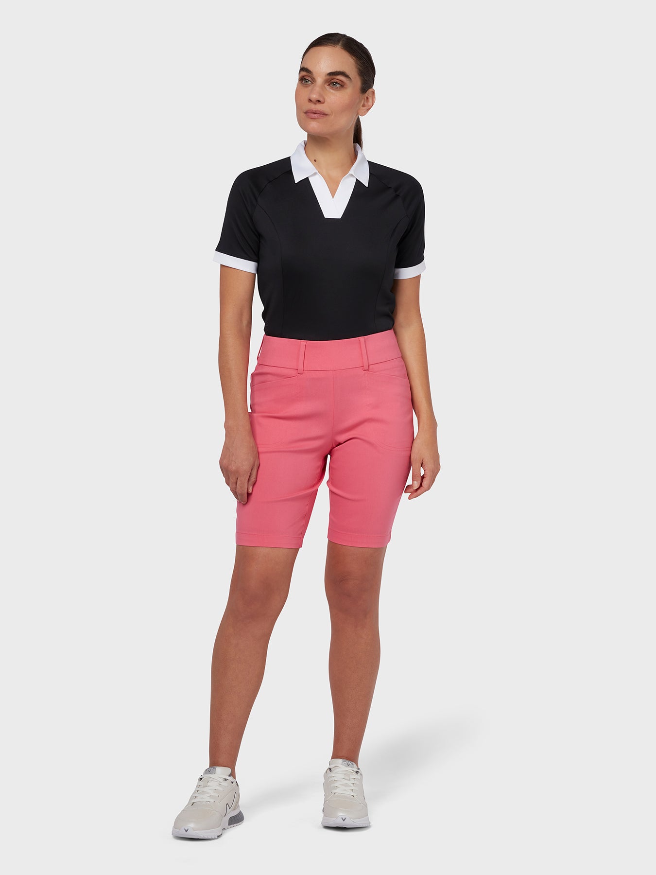 Short Sleeve V-Placket Colourblock Polo Musta