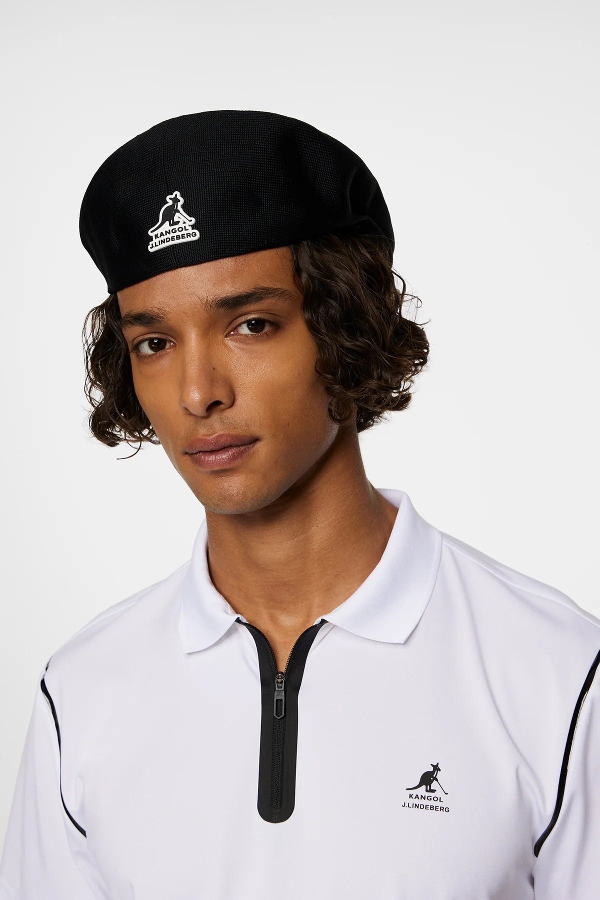 Douglas 504 Black | JL x Kangol